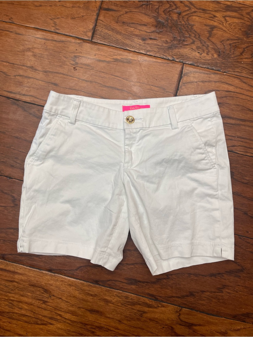 Lilly Pulitzer Callahan midrise stretch shorts